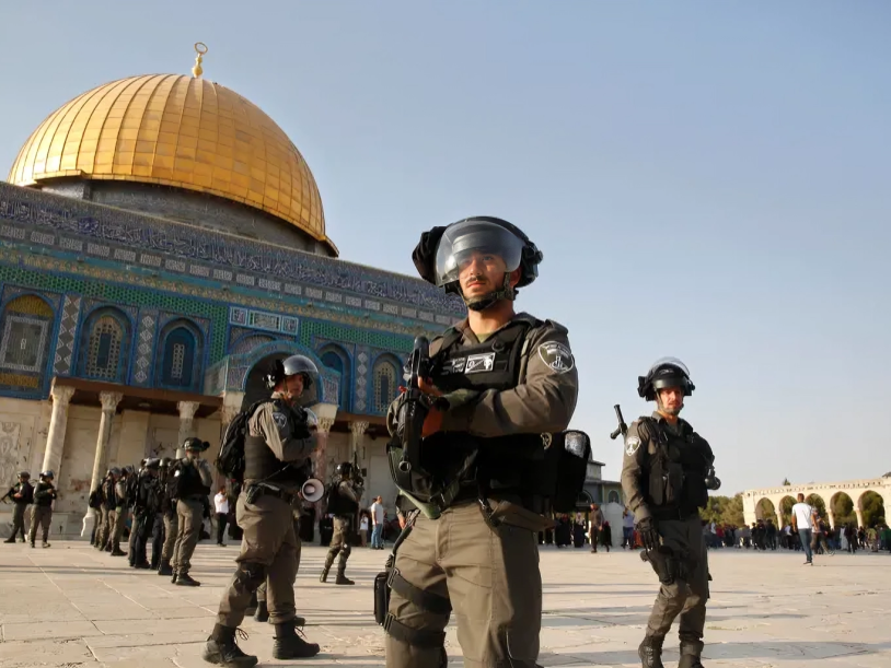 Israeli forces around al-Aqsa mosque